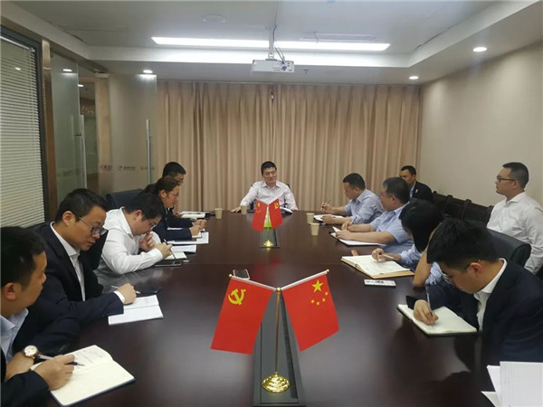 公司董事長袁仁軍一行到貴州中拓指導調研