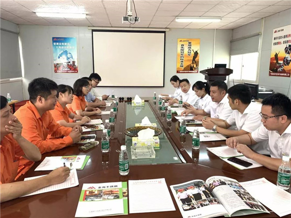 創(chuàng)新發(fā)展促共識 深化合作謀雙贏 ——廣西中拓與客戶開展黨工結(jié)對共建暨廉政教育活動