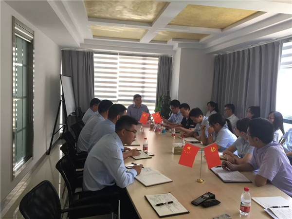 公司黨委書記、董事長袁仁軍赴云南中拓開展“不忘初心、 牢記使命”主題教育蹲點調(diào)研