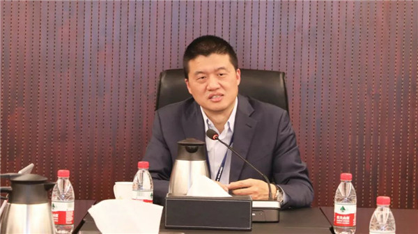 公司黨委班子成員深入基層黨支部宣講十九屆四中全會精神