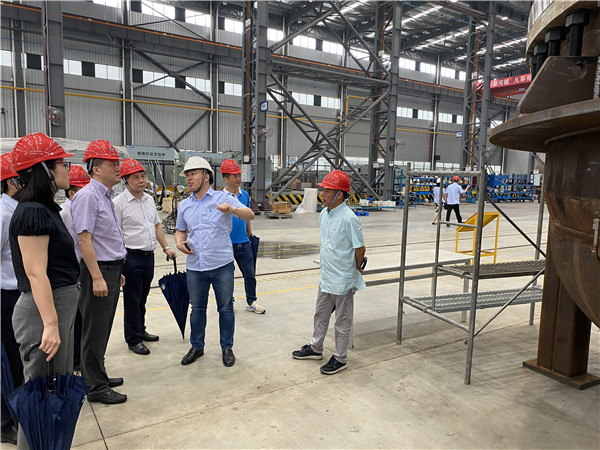公司董事長袁仁軍一行赴無錫考察調(diào)研不銹鋼工業(yè)服務(wù)綜合體項目