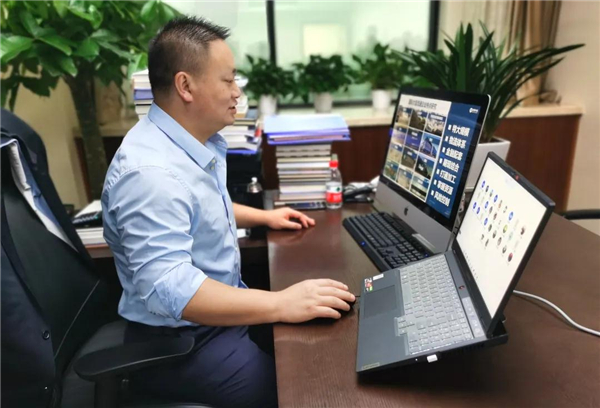 公司總經(jīng)理助理雷邦景在供應(yīng)鏈創(chuàng)新與應(yīng)用在線論壇上作“生產(chǎn)資料供應(yīng)鏈管理實(shí)踐與創(chuàng)新”的主題演講