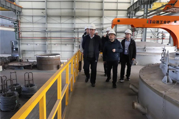 沙鋼集團總裁、東北特鋼董事長龔盛一行到中拓新材料公司走訪交流