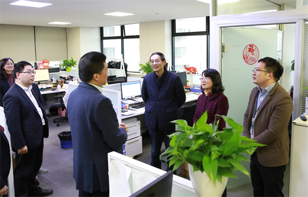 集團(tuán)公司領(lǐng)導(dǎo)到我司開展春節(jié)走訪慰問活動(dòng)