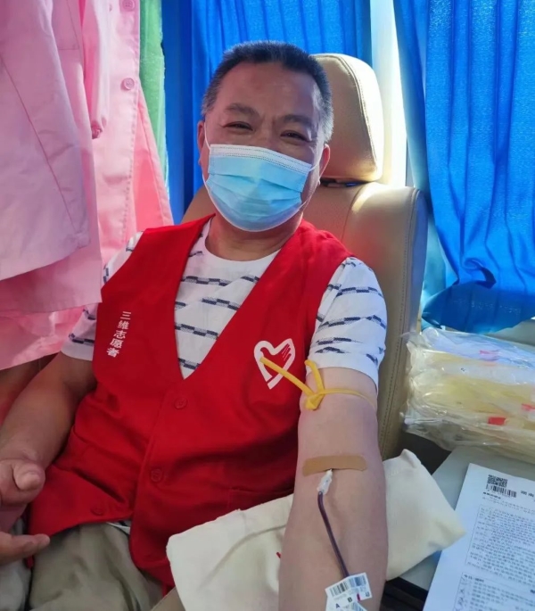 慈善暖人心，滴血融大愛(ài) ——三維企業(yè)、陜西中拓開(kāi)展公益志愿活動(dòng)