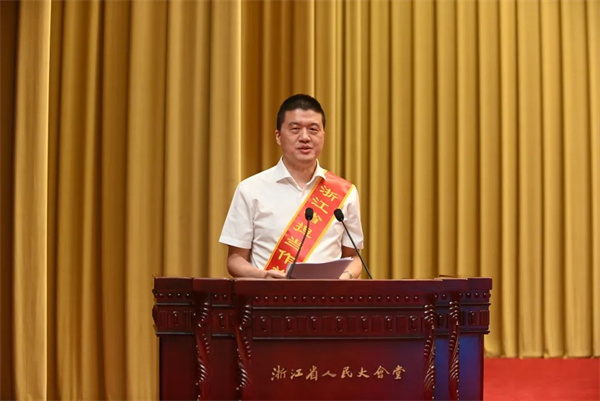 公司董事長(zhǎng)、黨委書記袁仁軍榮獲“浙江省擔(dān)當(dāng)作為好干部”