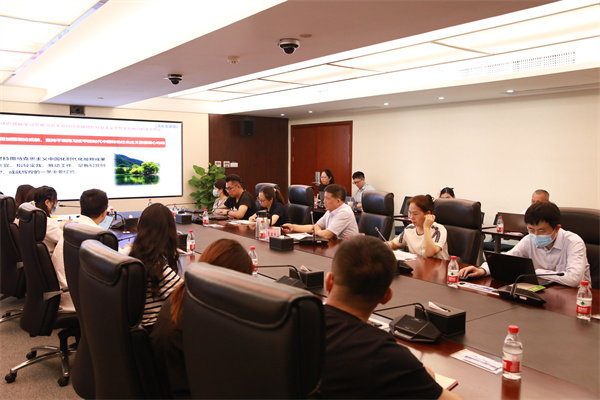 細(xì)講深學(xué)真悟，公司領(lǐng)導(dǎo)深入基層講黨課