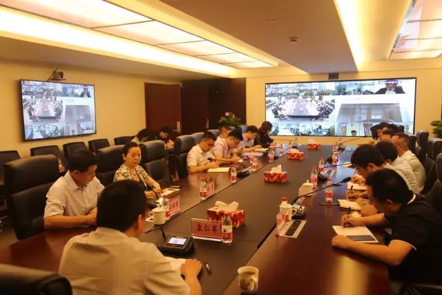 提高認(rèn)識(shí)、明確責(zé)任、狠抓落實(shí)--公司召開"平安護(hù)航黨的十九大"工作推進(jìn)會(huì)